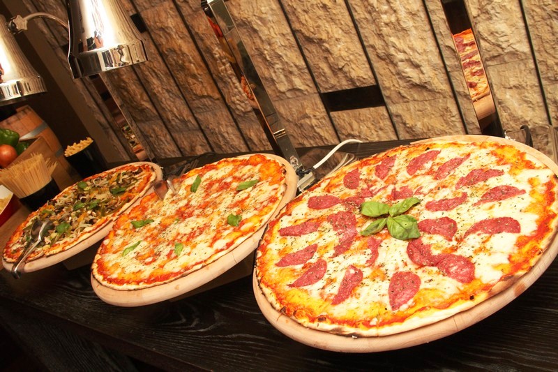 Notte Italiana at Caffe Mondo